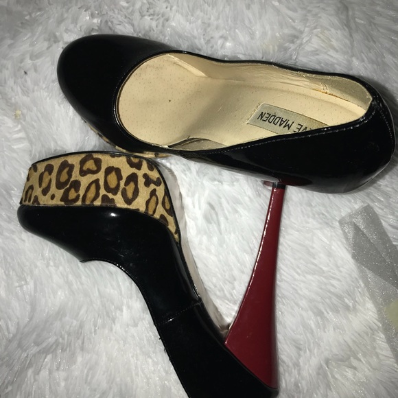 Leopard print black and red pumps - Picture 2 of 3